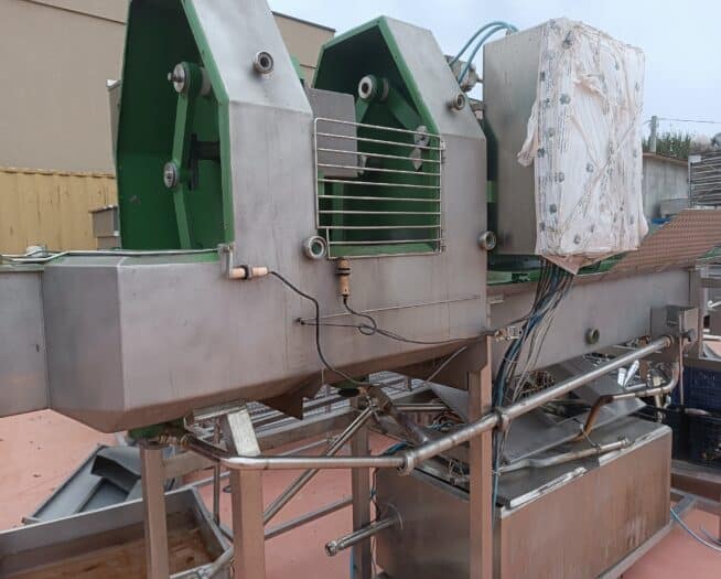 MACCHINARI USATI. Macchine e attrezzature usate per caseifici a prezzi di occasione, anche completamente revisionate e garantite Qui trovi le migliori occasioni per l'acquisto e la vendita di macchinari usati. Ti interessa vedere subito i prezzi di macchinari usati contattaci! Caseifici usati, occasioni, macchine casearie in stock, formatrice mozzarella, polivalente, doppiofondo, filatrice, vasche e molto altro puoi trovarlo qui nel più grande portale italiano di macchine per caseificio usate.