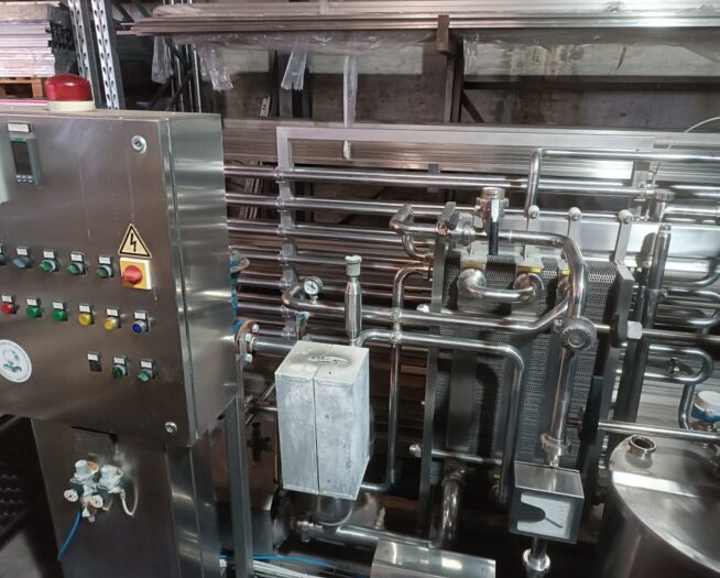 Pastorizzatore usato e revisionato per latte e formaggio